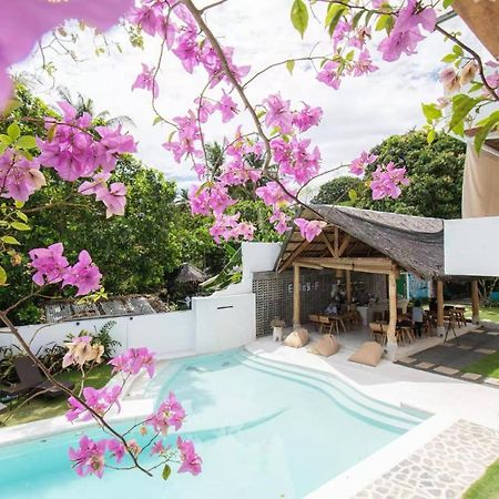 E-Fun Dive Resort Dauin Buitenkant foto
