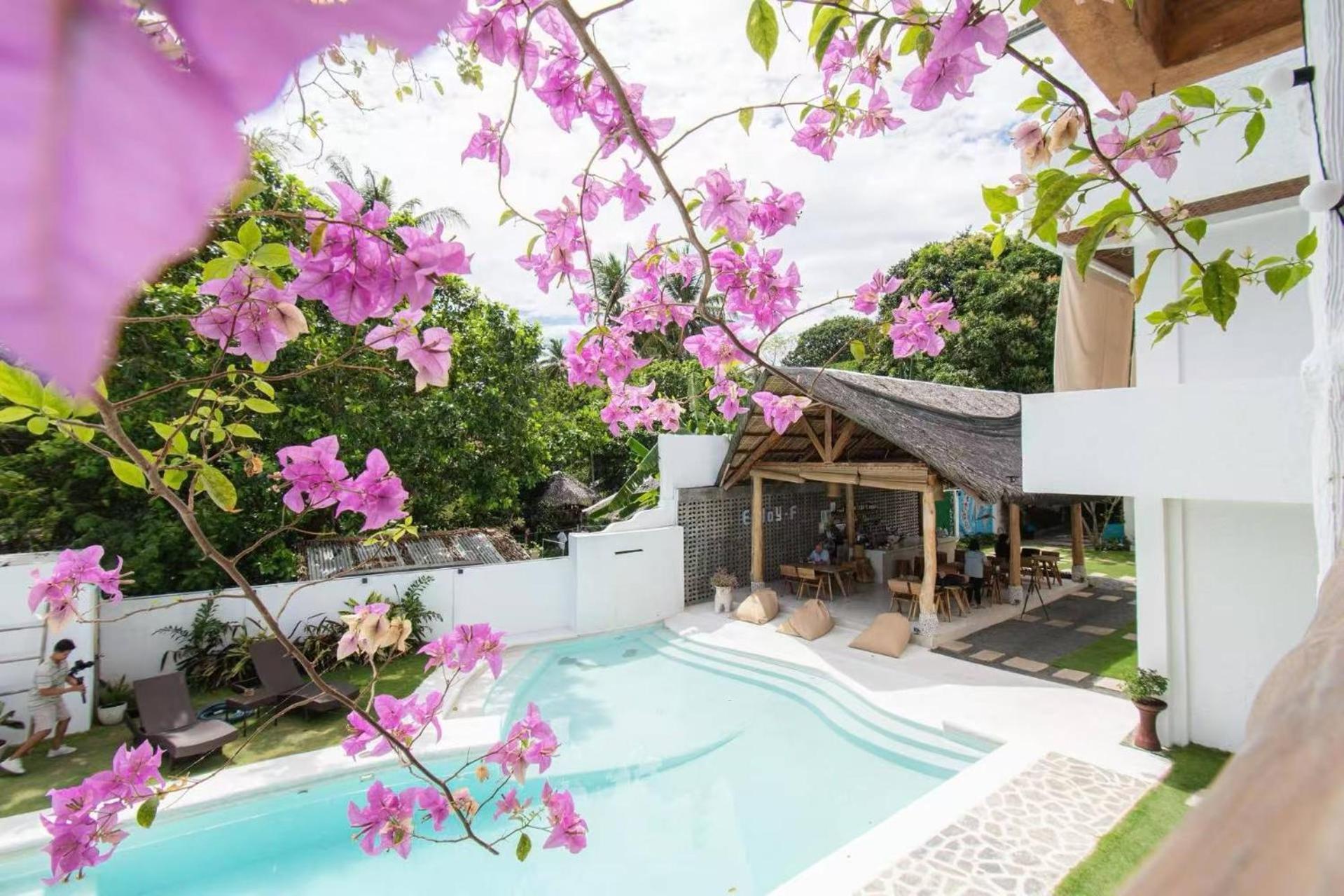 E-Fun Dive Resort Dauin Buitenkant foto