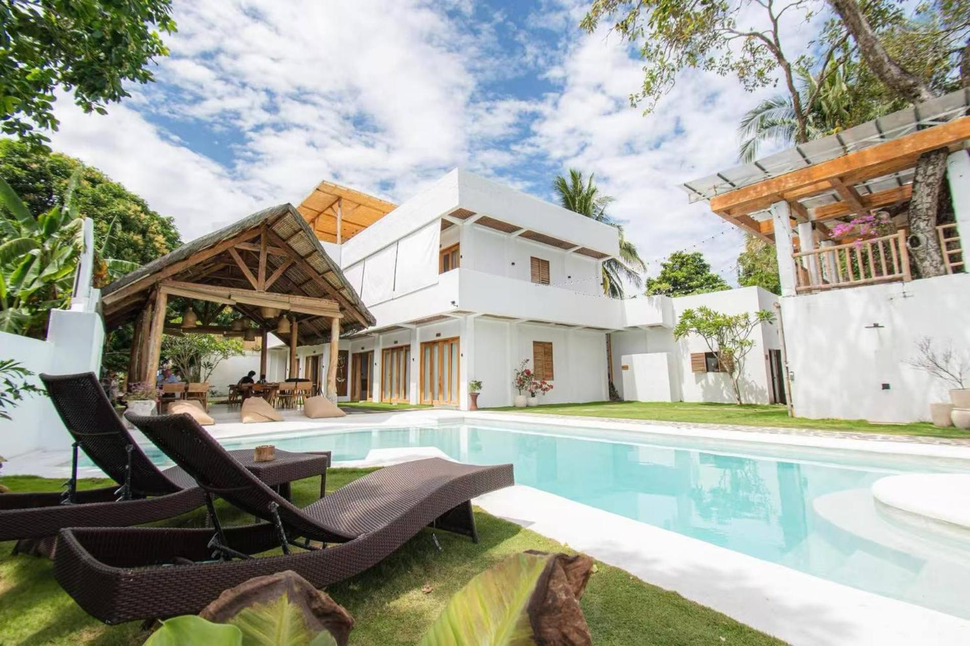E-Fun Dive Resort Dauin Buitenkant foto
